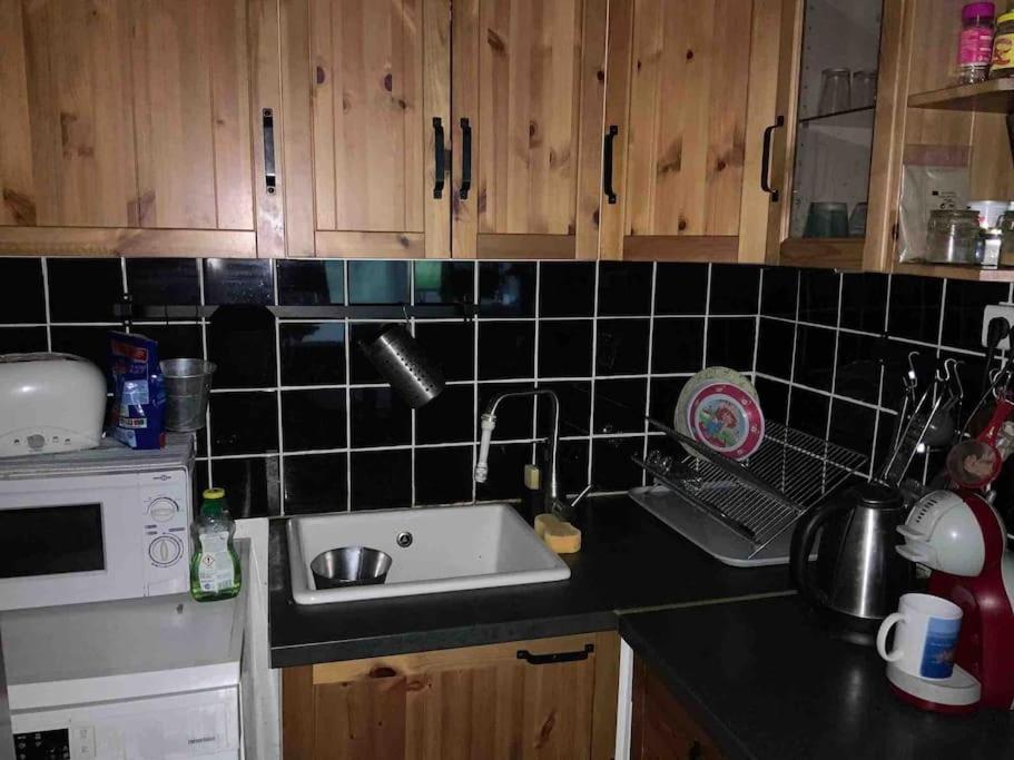 Appartement proche métro Villejuif LA Esterno foto